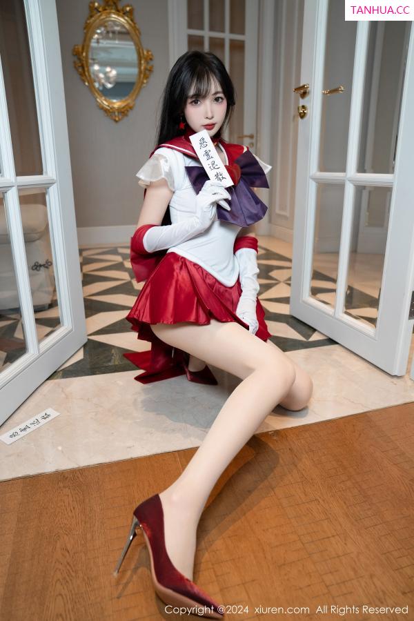 林星阑  [XiuRen]高清写真图 2024.07.03 No.8800 林星阑 短裙美腿第29张图片